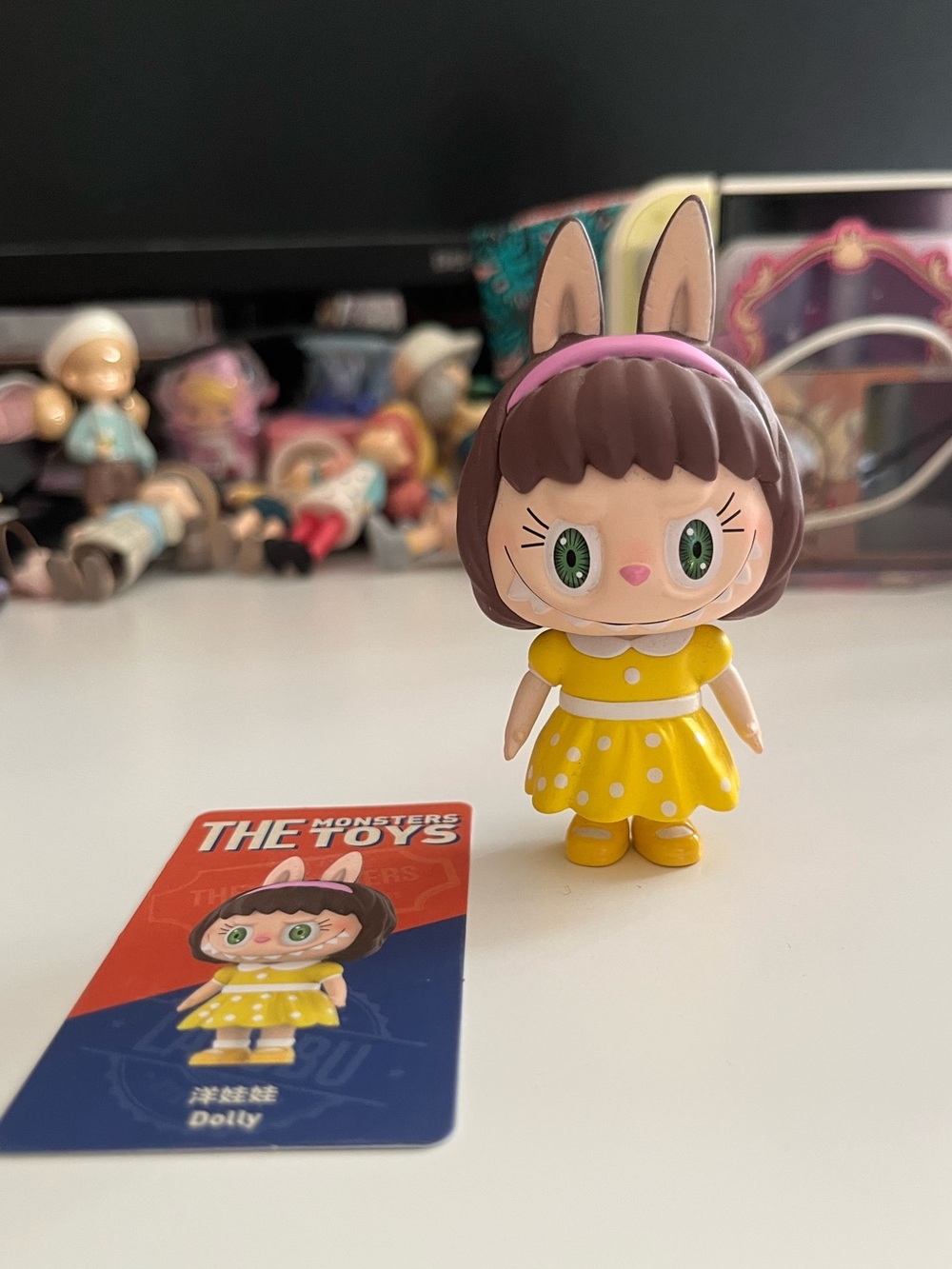 Pop Mart The Monsters dolly figure